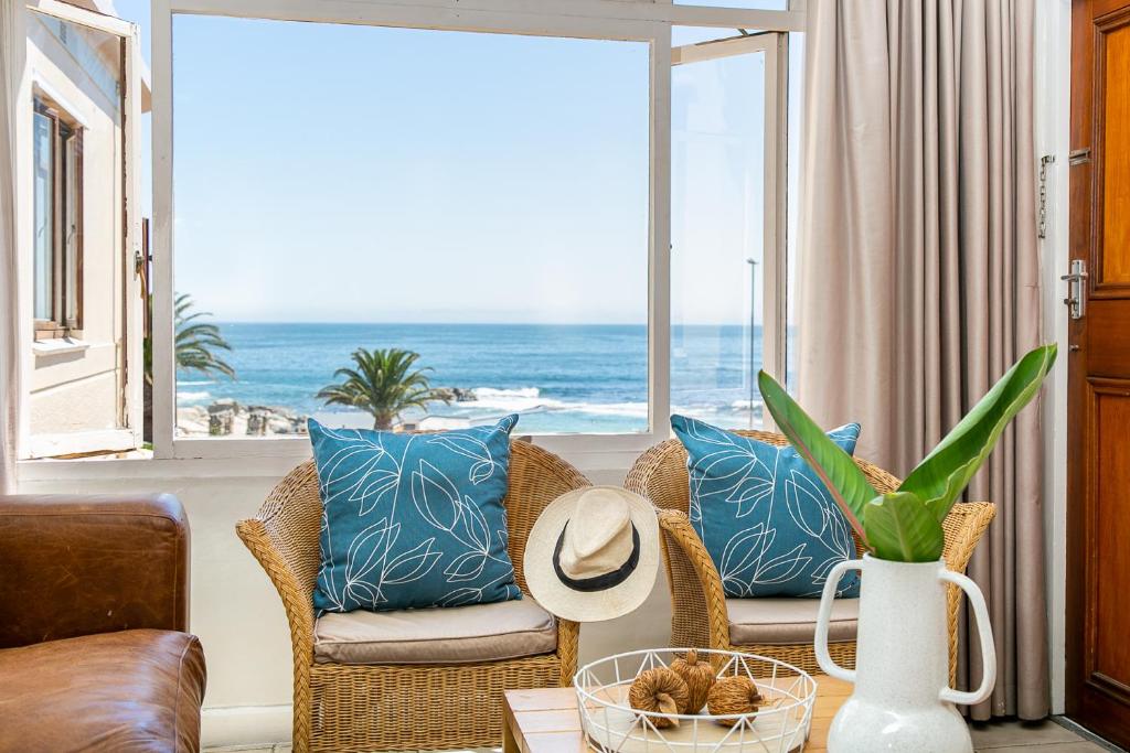 Camps Bay Village Room Type - Apartment With Shared Bathroom