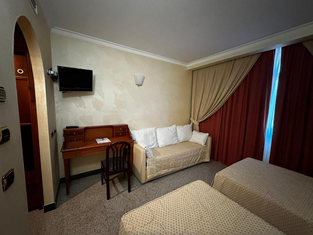 Grand Hotel Europa photo 1