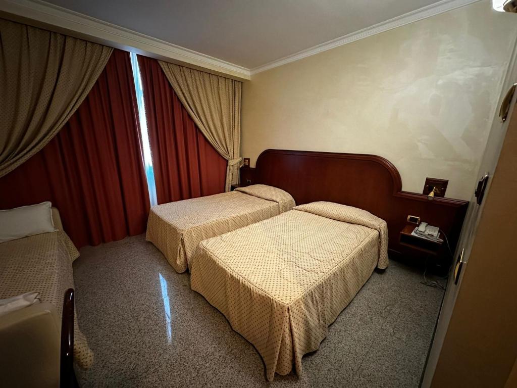 Grand Hotel Europa photo 2