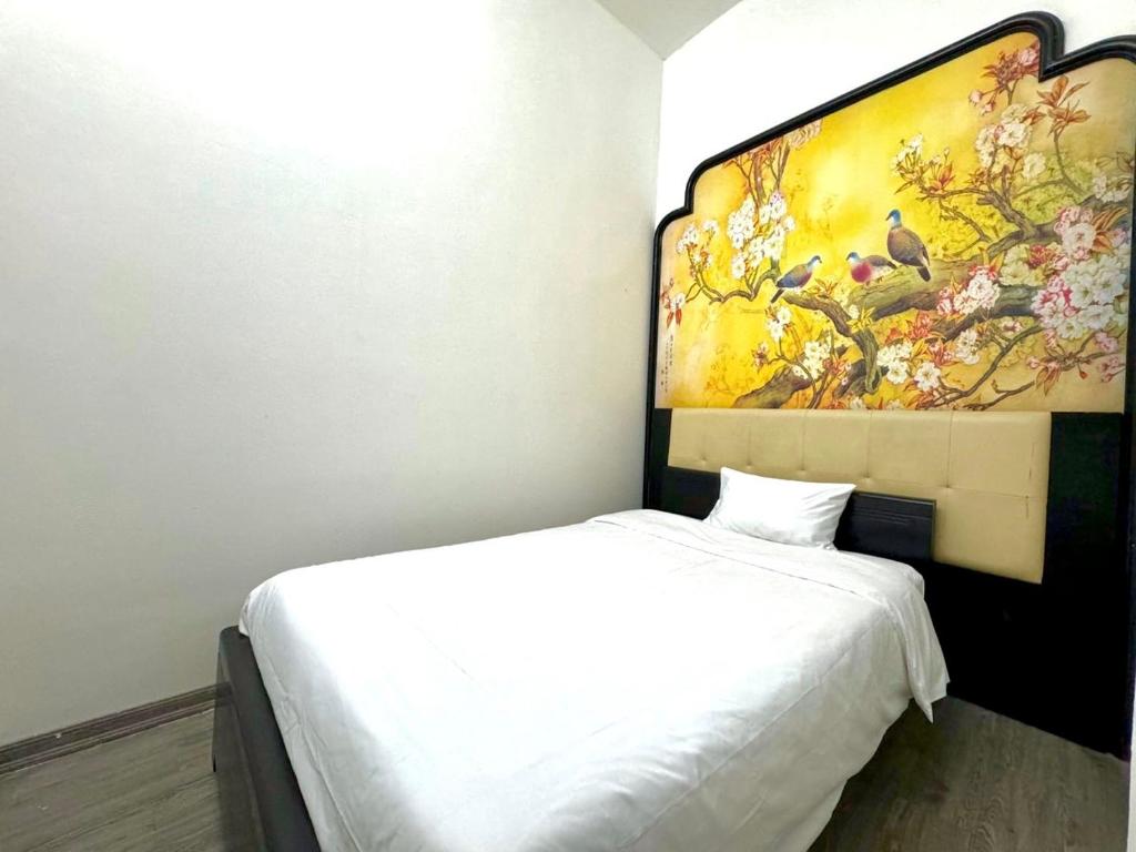 Hanoi Elpis Hotel