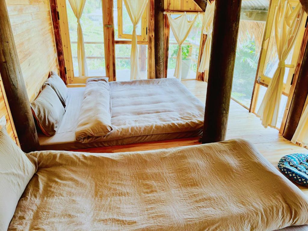 Lao Chải riverside stay&coffee