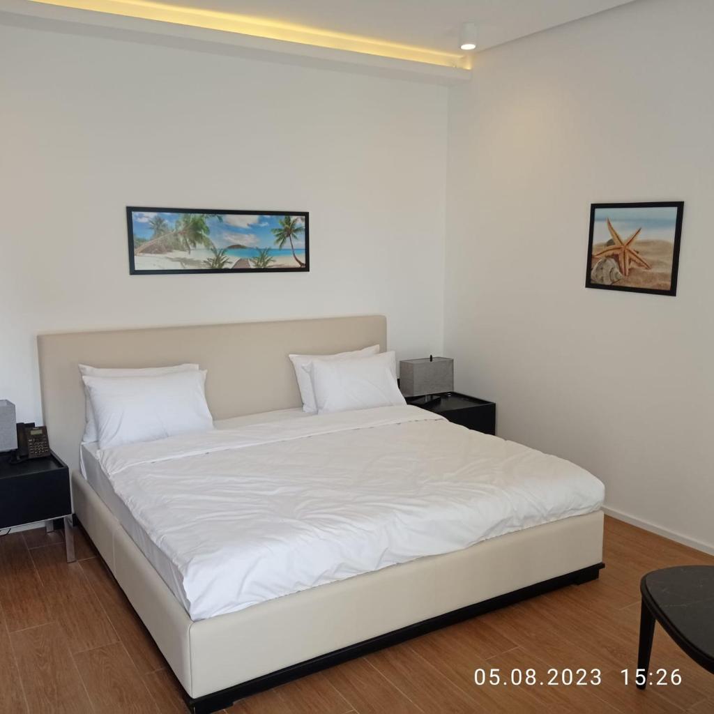 Seabreeze White villas 2