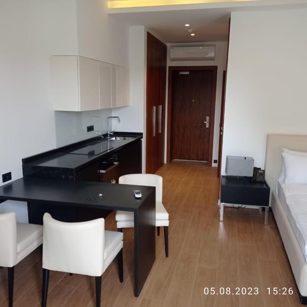 Seabreeze White villas 2 photo 2