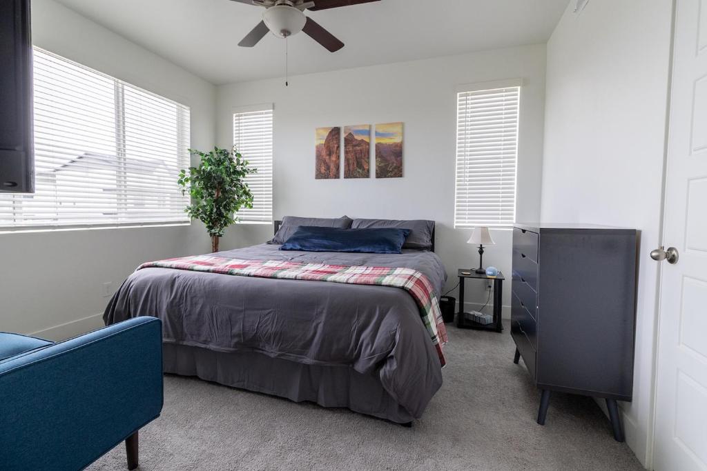 Extended Stay Condo at Rockwell Ranch - 3BR, Wi-Fi image