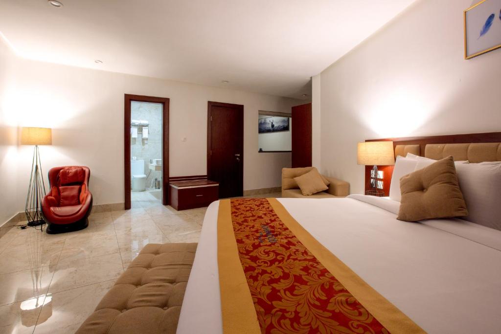 JOHNWOOD HOTEL by Bolton photo 4