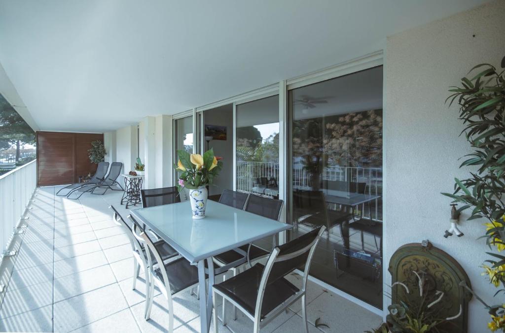 Chez Martin - Magnifique T3 climatisé en bord de plage avec garage privé et wifi photo 1