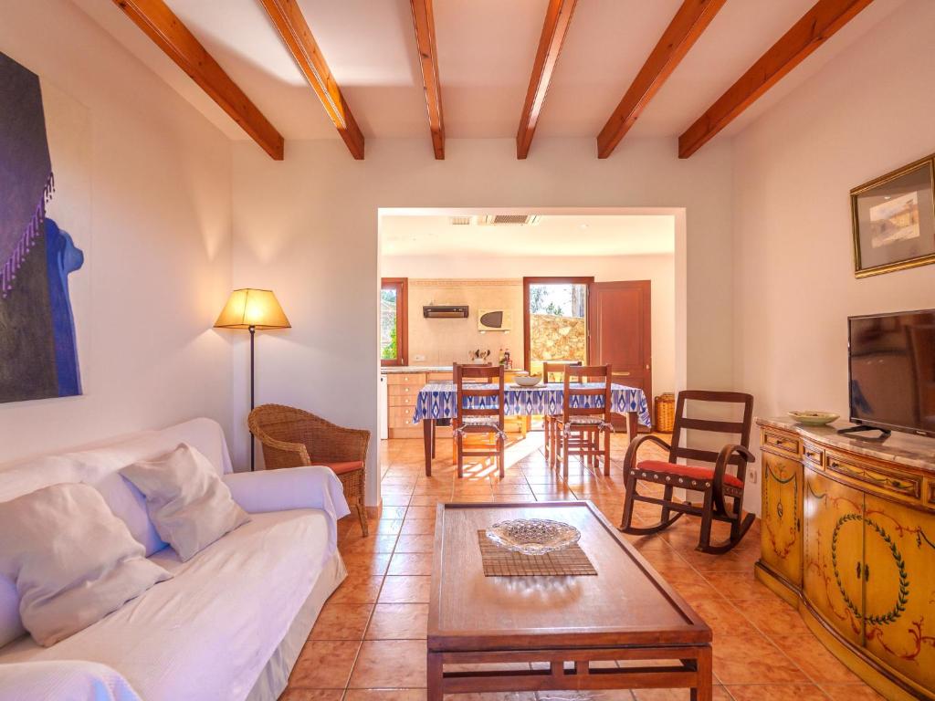 Apartment Finca Can Corritx - MUO126 by Interhome photo 2