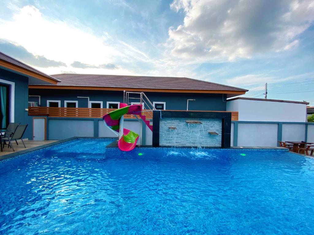 AQ32 The Pool Villa Pattaya photo 1