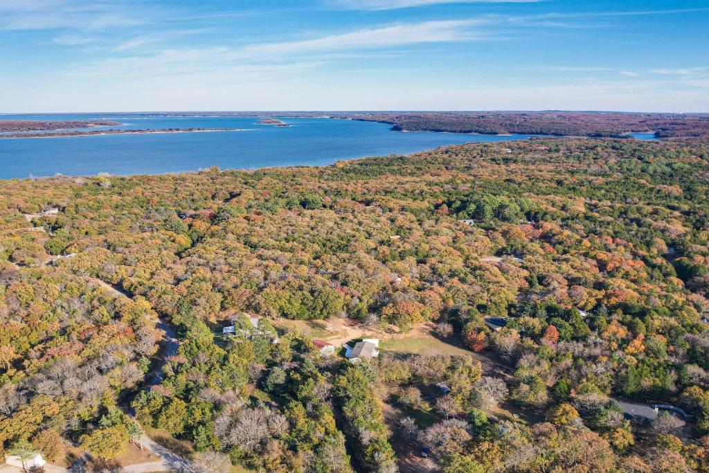 Pottsboro Group Getaway Close to Lake Texoma! photo 1