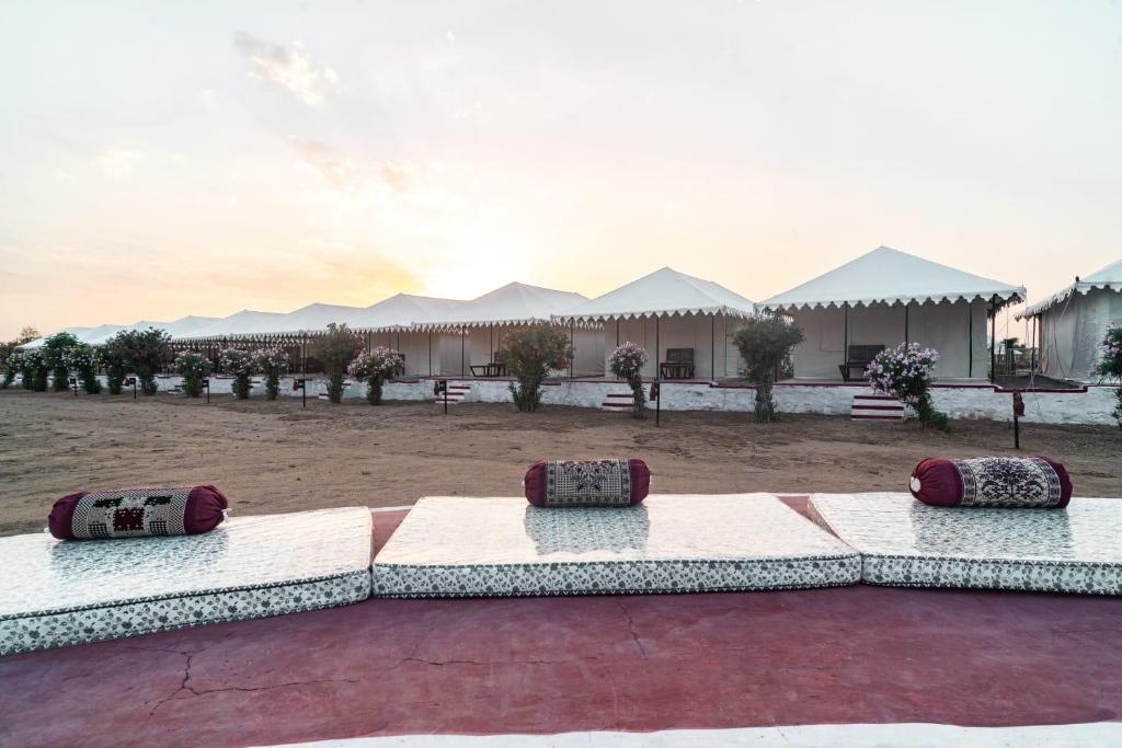 SAM DESERT RESORT