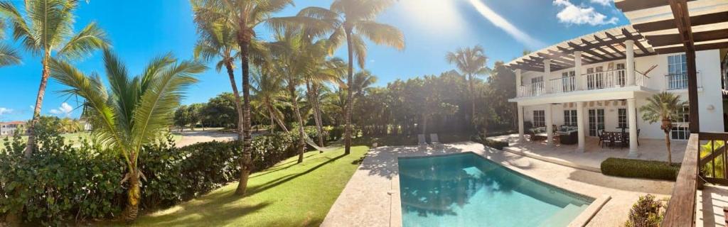 Punta Cana Bay Family Room photo 4