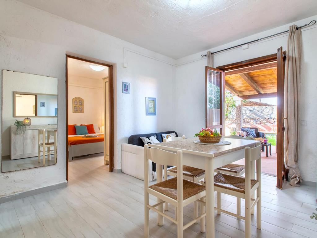 Apartment F4-F1 by Interhome photo 2