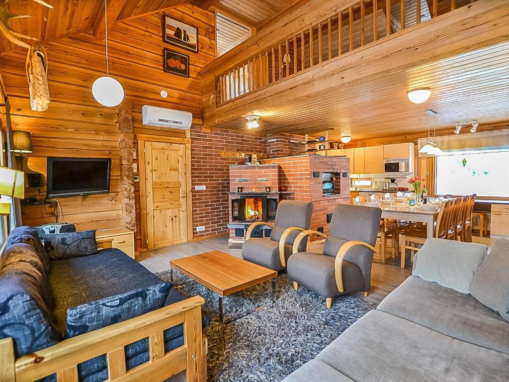 Holiday Home Laattaja mökki by Interhome photo 2