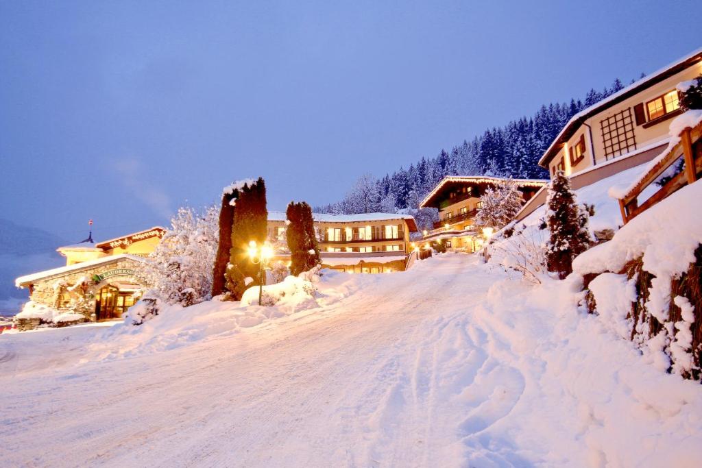 Landhotel Laudersbach photo 3