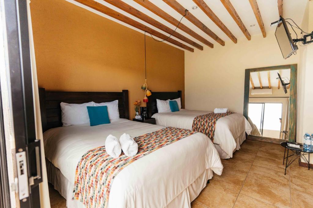 Casa 1800 Ataco Hotel Boutique - Tap to explore photos
