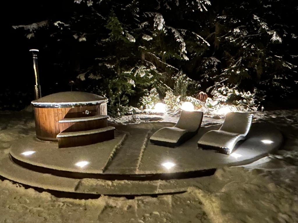 Romantic cozy house Kirzacinas pirts with bath close to seaside photo 2