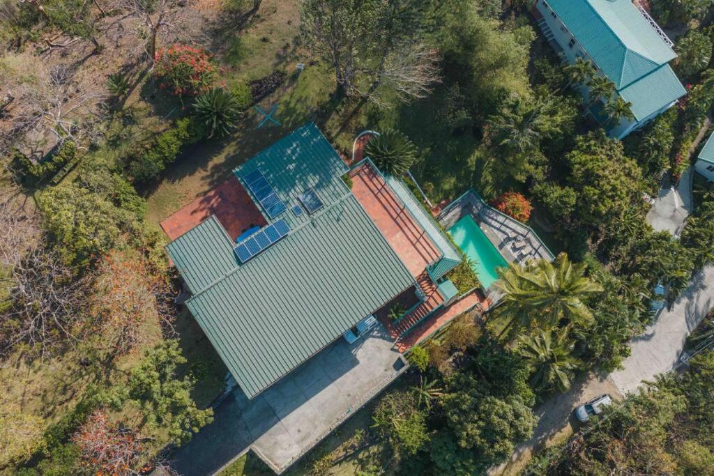 Amazing mountain top villa photo 2