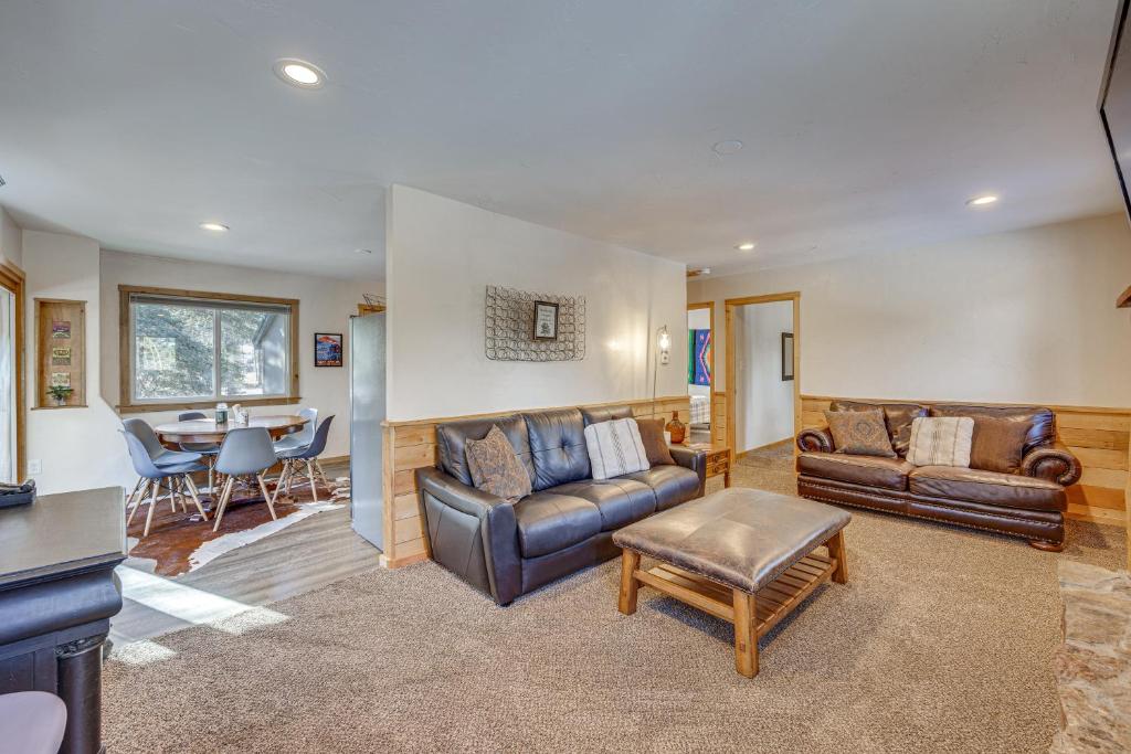 Pet-Friendly Florissant Cabin with Fire Pit! photo 3