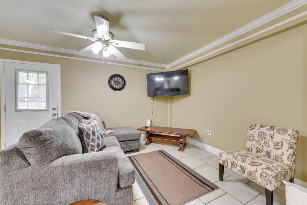 Baton Rouge Vacation Rental with Yard 10 Mi to LSU! photo 4