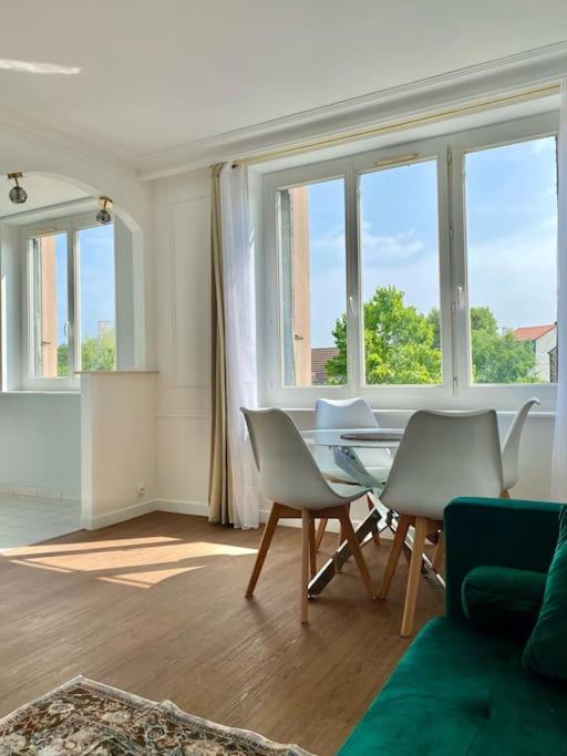 2 bedrooms, 15min from Paris, free parking