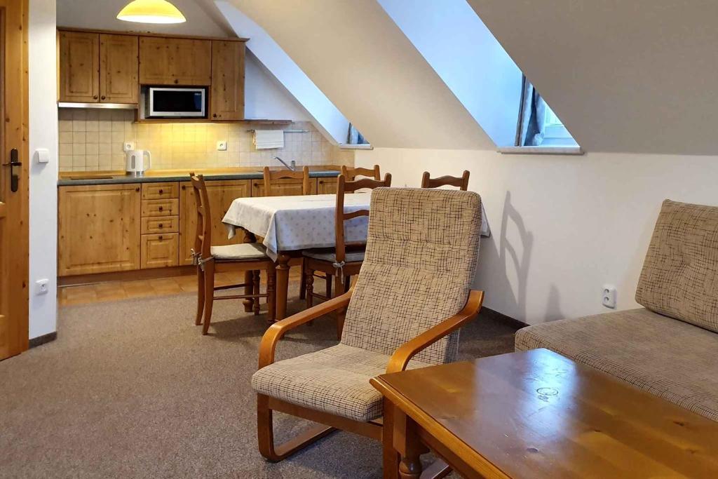 Holiday home Pekov/Adrspach-Felsen 1409 photo 4