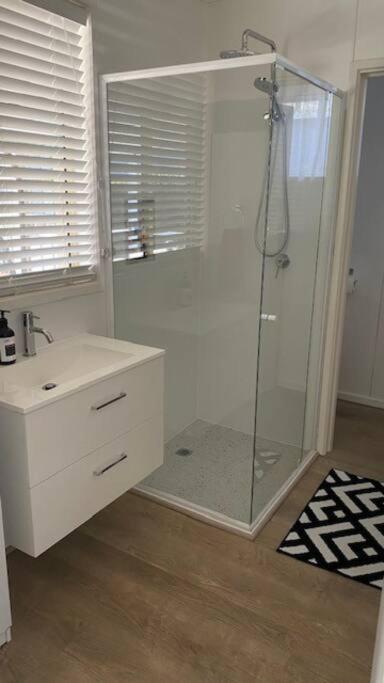Rosebud Beach Cottage photo 1