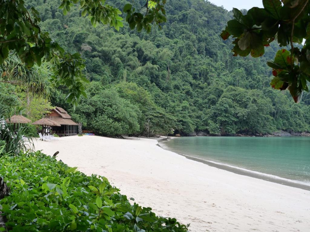 Victoria Cliff Resort Nyaung Oo Phee Island photo 1