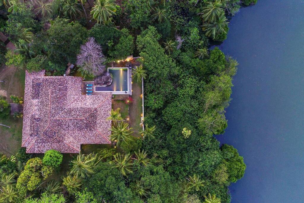Lake Rock Villa - Koggala photo 3