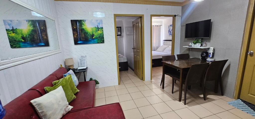 ENTIRE 2BR CONDO UNIT@8 SPATIAL CONDOMINIUM photo 1