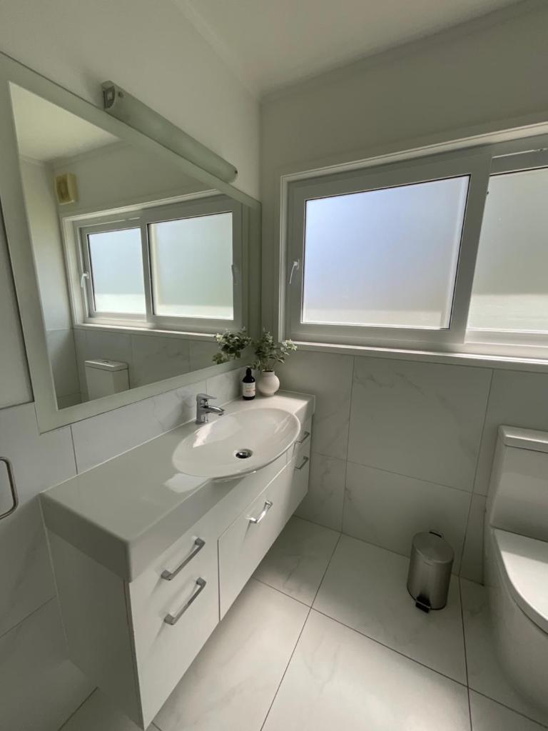 Central Howick Uxbridge Apartments photo 1