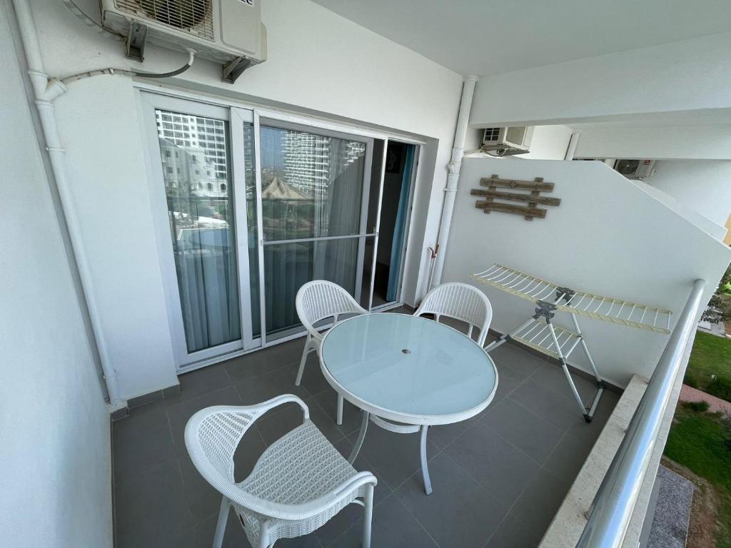 BLUE apartment in 5* Ceasar Resort photo 4