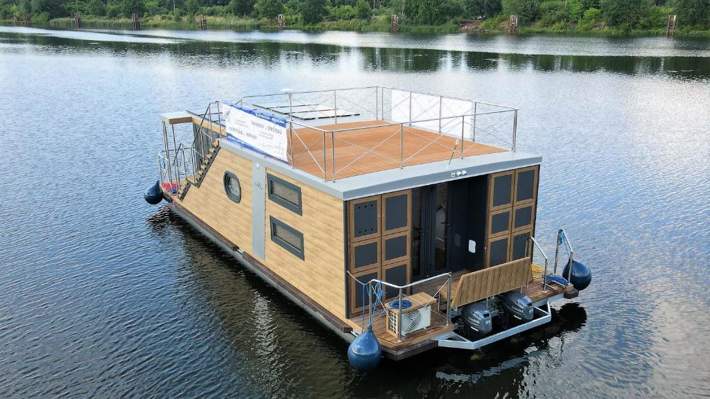 Houseboat Water King apartament pływający dom na wodzie łódź Hausboot 7 os photo 3