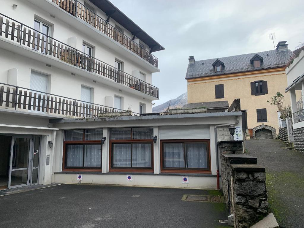 Appartement T4 140 m2 spacieux et calme pour 8 personnes photo 1