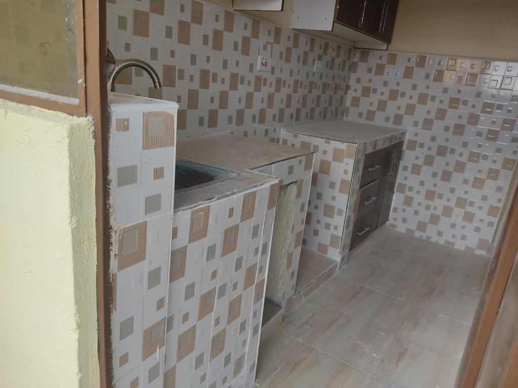 Elmoc homes photo 3