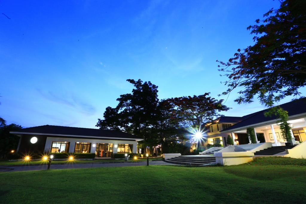 The Desiign Hotel - SHA photo 2