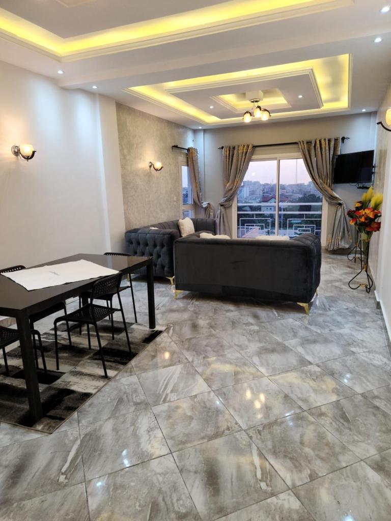 Magnifique Appartement Meublé Douala Kotto avec Groupe Electrogène, Calme et Securisé photo 1