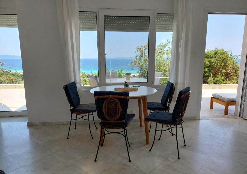 Seaview dreams photo 3