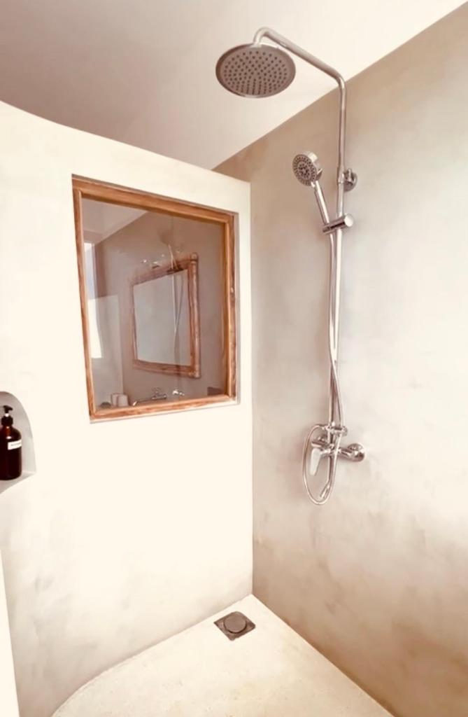 Swallow villa - French guest house photo 3