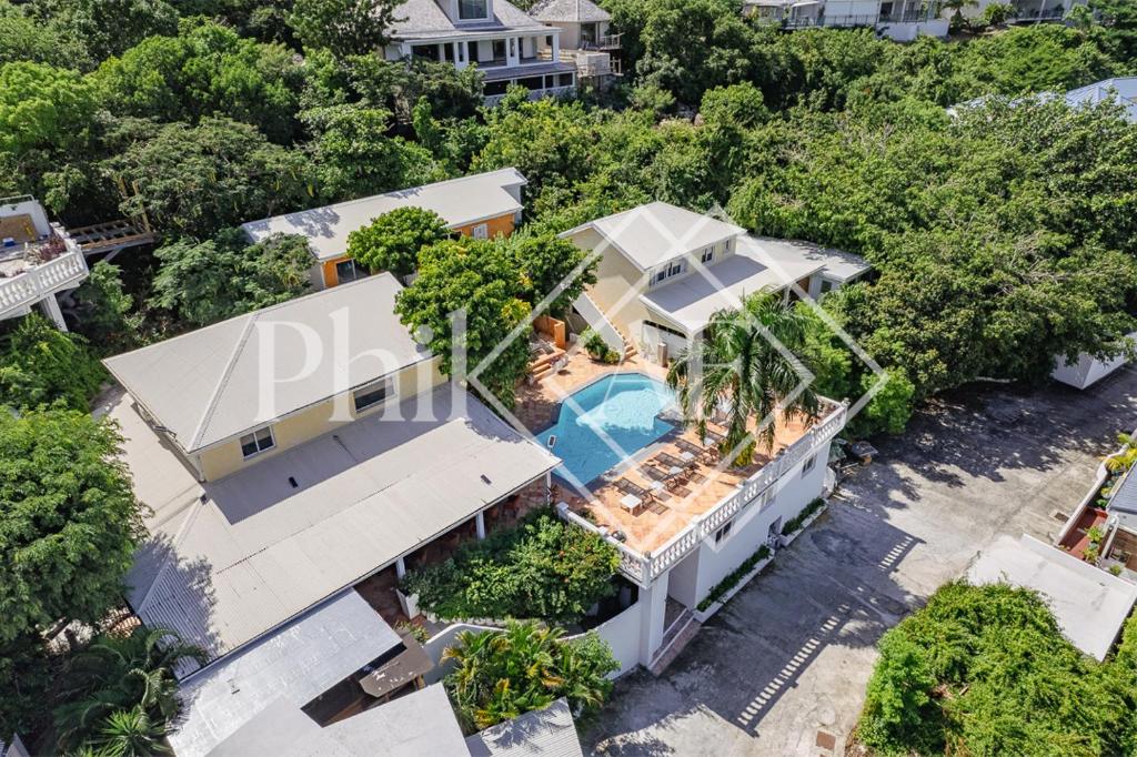 Exceptional 6 bed-rooms Villa at Anse Marcel photo 3