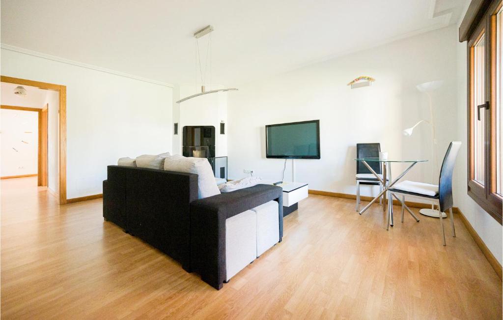 3 Bedroom Amazing Home In A Guarda photo 2