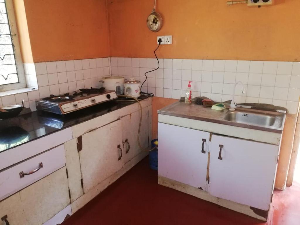 Hertz Bungalow Resort and Restaurant photo 2