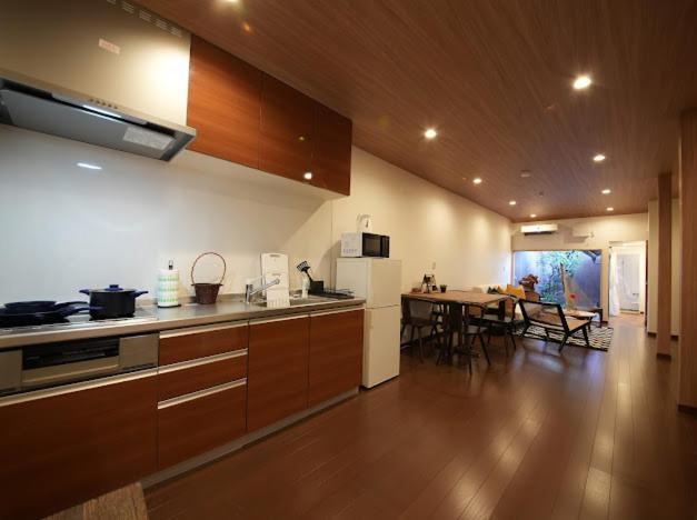 Osaka MiKa Garden family house direct KIX airport photo 1