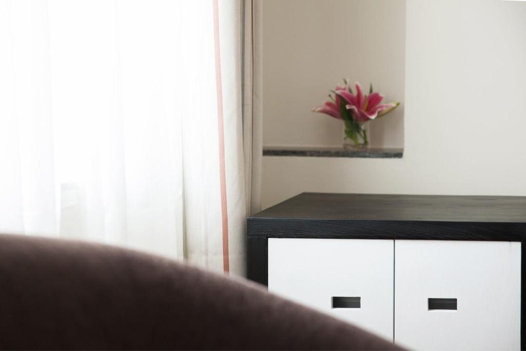 Serenity Villa Hotel