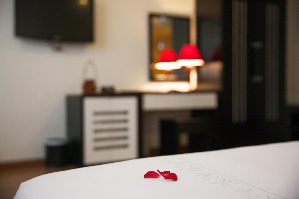 Serenity Villa Hotel