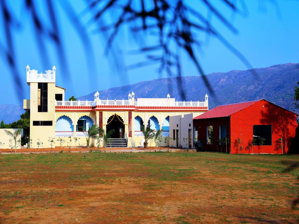 Savitri Valley Resort A Luxury Resort photo 4