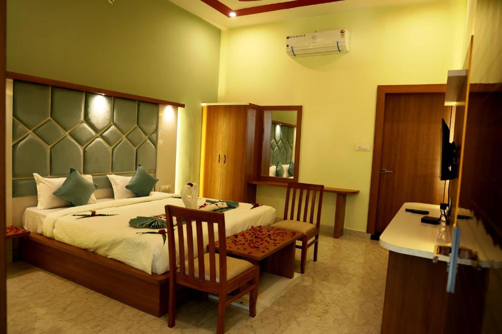 Savitri Valley Resort A Luxury Resort photo 2