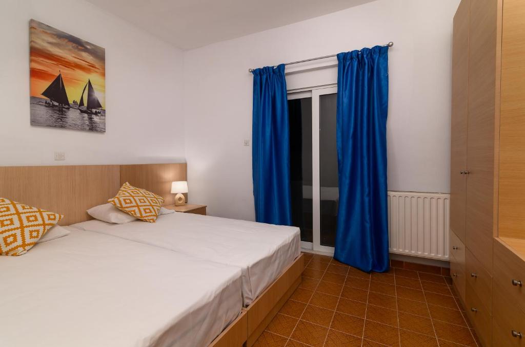Casa Marina - Sunset View Apt. - Eleousa photo 3