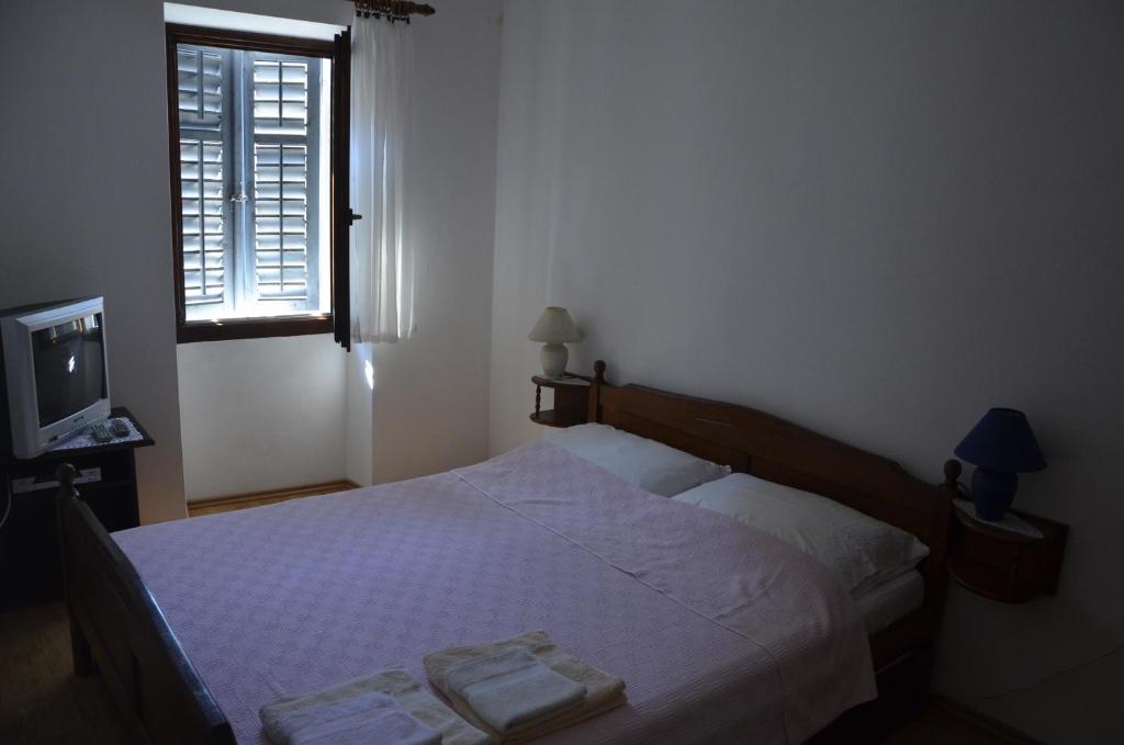 Apartments Ivanis photo 4