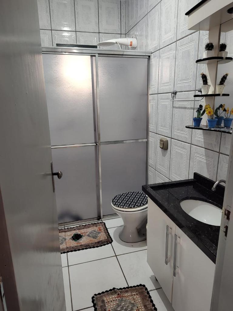 CASA PRÓXIMO A ENSEADA com 3 quartos, churrasqueira e ar-condicionado photo 4