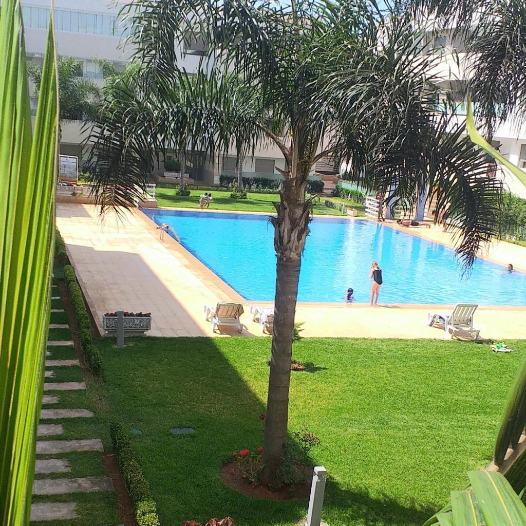 Résidence luxueuse vue piscine plages A 500 M
